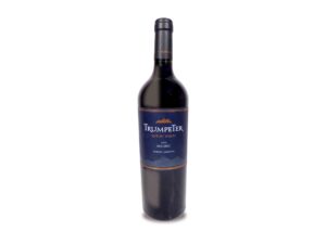 7790577002165 VINO TRUMPETER MALBEC 750ml.